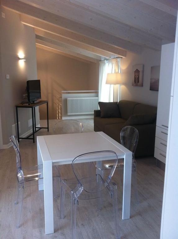 Appartamenti Villa Giulia - Walterigato Apartments Solo Per Famiglie Lido di Jesolo Ngoại thất bức ảnh